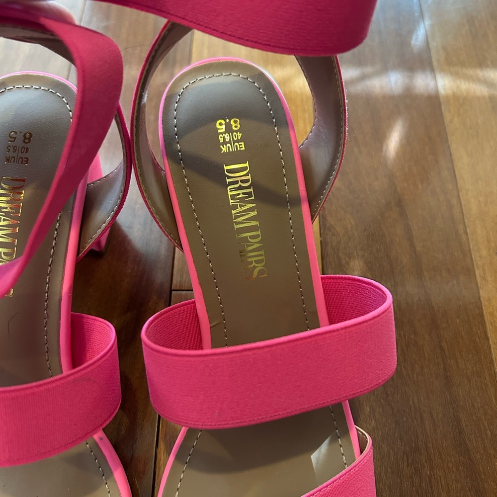 DREAM PAIRS Barbie Pink Elastic Chunky Strap Sandals size 8.5 - Picture 6 of 6